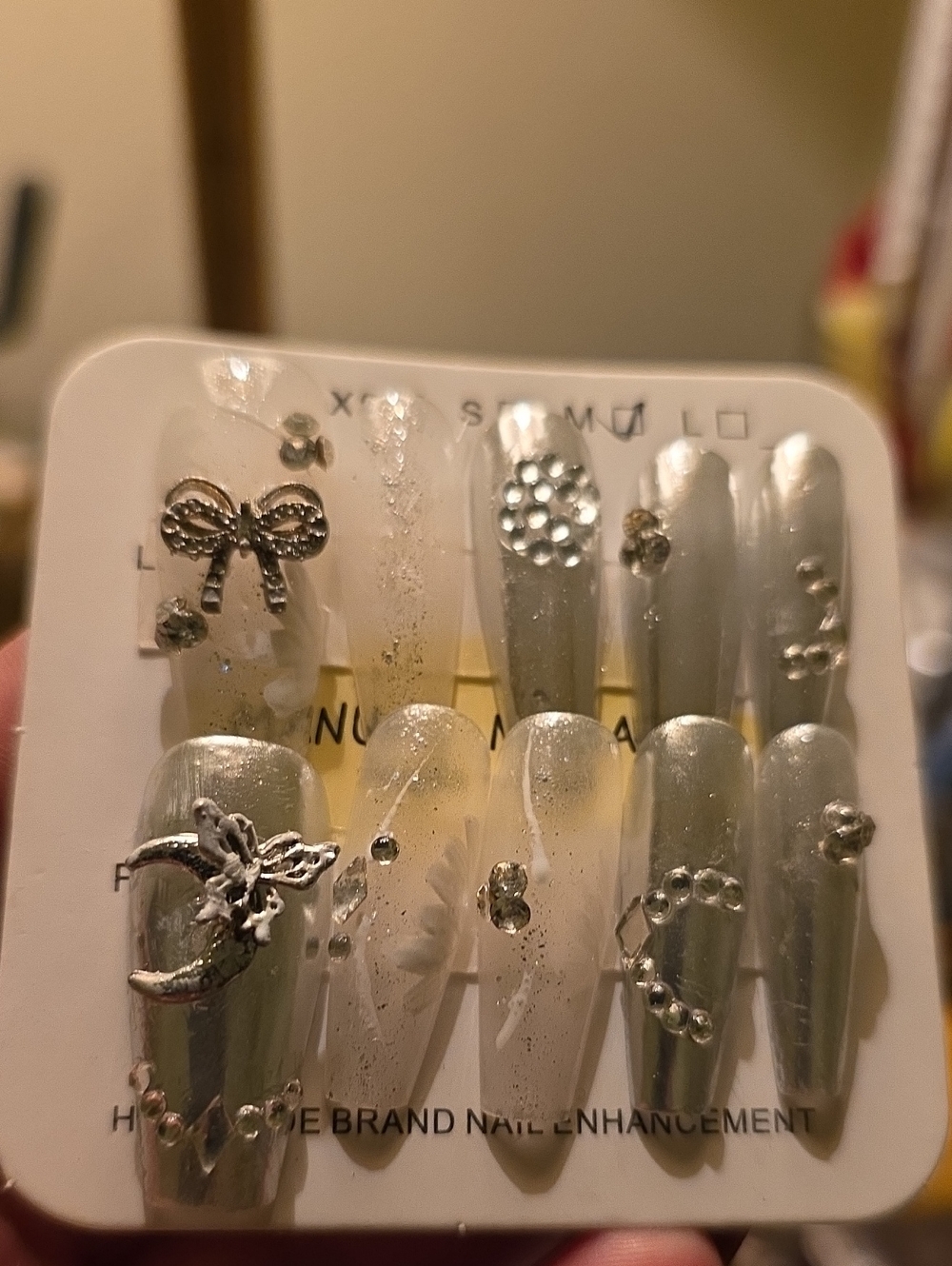 Silver Embellished Press-On Nail Set - Size Med